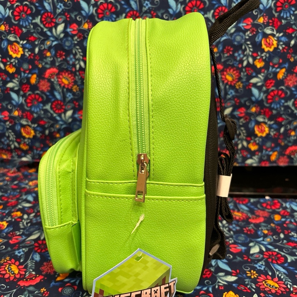 Minecraft backpack - Picture 3 of 4